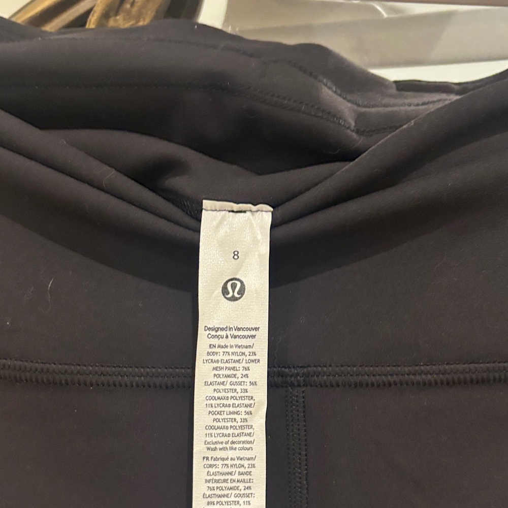 Lululemon Athletica Black Leggings - Picture 6 of 6